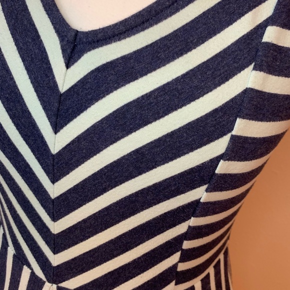 Sold Anthropologie | Saturday Sunday Dress Medium - Picture 5 of 8